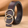 Donkerbruine leren damesriem met gouden dubbele O-ring gesp en gestructureerde afwerking - Donkerbruin