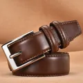 Cintura da uomo in pelle marrone scuro con fibbia ad ardiglione in argento lucido - 120cm / Cuoio