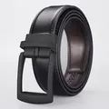Cintura da uomo in pelle con fibbia automatica nero opaco e fodera interna marrone - 115cm