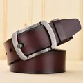 Vintage herenriem van donkerbruin leer met een matte metalen gesp detail - Verlengde Maat / Bruin