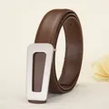 Ceinture en cuir marron foncé pour femme avec boucle rectangulaire argentée mate - 100cm / Marron