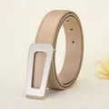 Ceinture pour femme en cuir doré champagne avec une boucle géométrique en argent mat - 100cm / Kaki