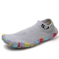 Scarpe acquatiche a cinque dita grigio chiaro con suola in gomma mimetica colorata - 36 / A053 Grigio Chiaro