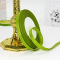 Cinta de falla verde hierba de 1cm en rol con textura acanalada para regalos - Rollo Único / Verde Militar