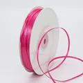 Rol glanzend roze dubbelzijdig satijnen lint op witte spoel voor knutselwerk - Kleine Rolstijl (3mm 182m*14# Rozerood) / Rozerood