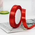 Cinta de satén rojo con bordes dorados para envolver regalos de lujo y manualidades - Rojo