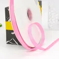 Ruban gros-grain rose en rouleau pour emballage cadeau et décorations florales - Rose vif