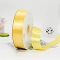 Rouleau de ruban de satin en polyester jaune vif de 4cm pour emballage cadeau - Or clair