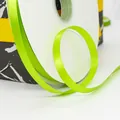 Fluorescerend groen satijnen lint op rol van polyester voor cadeauverpakkingen - Standaard Lange Spoel / Legergroen