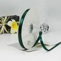 Donkergroen 1cm polyester satijnen lint voor cadeauverpakking en bloemdecoratie - Standaard Lange Spoel / Donkergroen