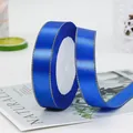 Nastro di raso blu scuro con eleganti bordi dorati per decorazioni di regali - Blu zaffiro