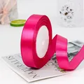 Cinta de raso rosa oscuro en rollo para envolver regalos florales y accesorios de ropa - Rosa rojo