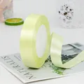 Rouleau de ruban satiné jaune crème pour emballage cadeau et décorations florales - Light jaune