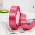 Enkelzijdig satijnen lint in levendig roze voor cadeauverpakking en doe-het-zelf-werk - 2.5cm Breed x 22m Lang / Watermeloenrood