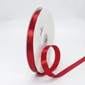 Leuchtend rotes 1,5 cm Satinband auf Rolle mit glänzendem Finish für Geschenke und Basteln - Rot