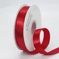 Rood enkelzijdig satijnen lint van 2cm breed voor geschenkverpakking en doe-het-zelf - Rood