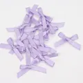 6mm Lavendel Minischleifen aus Satin mit Glanzfinish für DIY Bastelarbeiten - Hellviolett