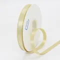 Gold glänzendes 1cm Metallicband auf weißer Spule für elegante Geschenkverpackungen und DIY - Schmaler Stil / Hellgold