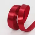 Nastro di raso rosso scuro per confezioni regalo con finitura in seta lucida - 1.5cm x 22m / Borgogna