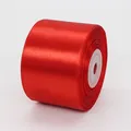 Einzelne Rolle 5cm hellrotes Polyester-Satinband für Hochzeitsgeschenkverpackungen - Rot