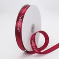 Donkerrood satijnen lint met Happy Birthday tekst voor geschenken en taarten - 2cm / Bordeauxrood