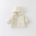 Giacca bambina bianco crema con cappuccio, ricamo a coniglio e fodera floreale - Albicocca / 73cm