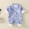 Pagliaccetto neonato azzurro tie-dye con stampa orsetto e polsini bianchi risvoltati - 66cm / Blu