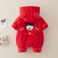 Tutina invernale neonato rossa con cappuccio, ricami festivi e morbida imbottitura - 73cm / Stile Bimba