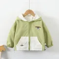 Giacca a vento per bimbi verde erba e bianco crema con ricamo a forma di cane - Verde / 90cm