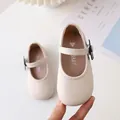 Elegante beige Mary Jane Schuhe für Mädchen mit schwarzer Schleife und Schnalle - Größe 22 (Innenlänge 14.3cm) / Gebrochenes Weiß