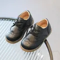 Classic black Brogue leather shoes for kids with decorative perforations and laces - EU 21 / Inner Length 13.5cm / Black