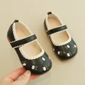 Girls black Mary Jane shoes with floral embroidery and white scalloped trim - Size 21 (13.5cm) / Black