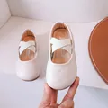 Cream quilted faux leather toddler ballet flats with white criss-cross elastic straps - EU 35 / Off White