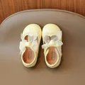 Girls yellow patent leather princess shoes with mesh bow and heart cutout details - 16 / Yellow