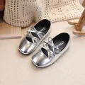 Silver metallic Mary Jane shoes for girls with sweet double bow accents and shiny finish - Size 23 (Inner 14.5cm) / Bowknot Princess Leather Shoes / Silver
