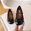 Elegant black patent leather girls' Mary Jane shoes with ribbon bow and elastic strap - EU 30 / Black