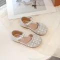 Silver glitter Mary Jane shoes with heart-shaped pearl and rhinestone embellishments - EU 21 / Silver