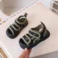 Kindersandalen in zwart en groen met ademend mesh en antislip rubberen zool - Maat 16 Binnenlengte 13.0CM / Zwart