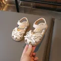 Sandales crème pour enfants avec nœud décoratif et fermeture à bride velcro - Taille 21 (Longueur Intérieure 13.4cm) / Blanc Cassé