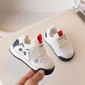 Scarpa sportiva per neonati blu navy e bianca con mesh traspirante e dettaglio panda - EU 26 / Blu