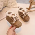 Stivaletti invernali da neonata in camoscio marrone con calda pelliccia e fiocco a coniglio - Taglia 23 (Interno 14.5cm) / Cachi