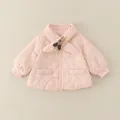 Roze gewatteerd babyjasje met hartjespatroon en schattige konijnenstrikkraag - 73cm / Roze Hart Doorgestikte Jas