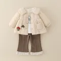 Conjunto invierno de 3 piezas para bebé con chaqueta acolchada, camiseta y pantalón marrón - 90cm / Albaricoque