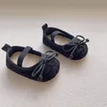Detail von Baby-Mary-Jane-Schuhen mit Leopardenmuster, elastischem Riemen und Schleife - S (Innenlänge 11cm) / Schwarz
