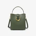Borsa a secchiello in pelle verde scuro con manico e fibbia a ferro di cavallo oro - Verde oliva