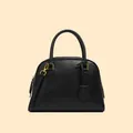 Borsa Boston classica in pelle nera con manici tondi e dettagli in oro lucido - Nero