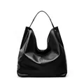 Bolso hobo minimalista de cuero negro con costuras verticales y gran apertura en U - Negro