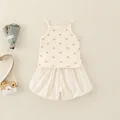 Conjunto de verano para niña con top de canalé crema y pantalón corto con lazos - 73cm / Rosa