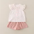 Ensemble d'été fille en coton avec chemisier fleuri et short rose poudré - 80cm / Ensemble Trois Nœuds - Rose