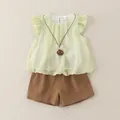Ensemble haut plissé sans manches vert et short marron pour petites filles - 80cm / Ensemble Accessoire en Chiffon - Vert